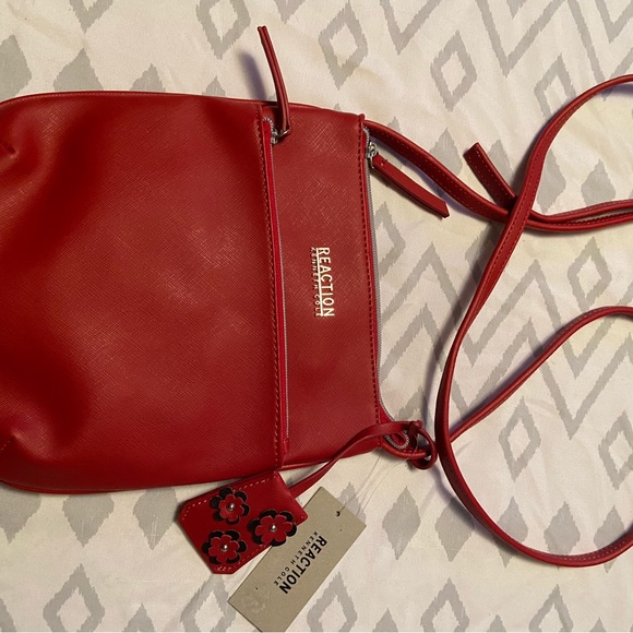 Red/Baked Apple Reaction by Kenneth Cole Mini Crossbody purse. Brand new w/tag. - Picture 3 of 3